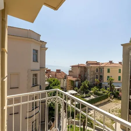 Liburnija Appartement *